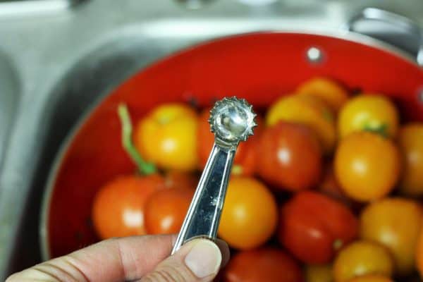 canning diced tomatoes at home, canning diced tomatoes, how to can diced tomatoes, DIY diced tomatoes