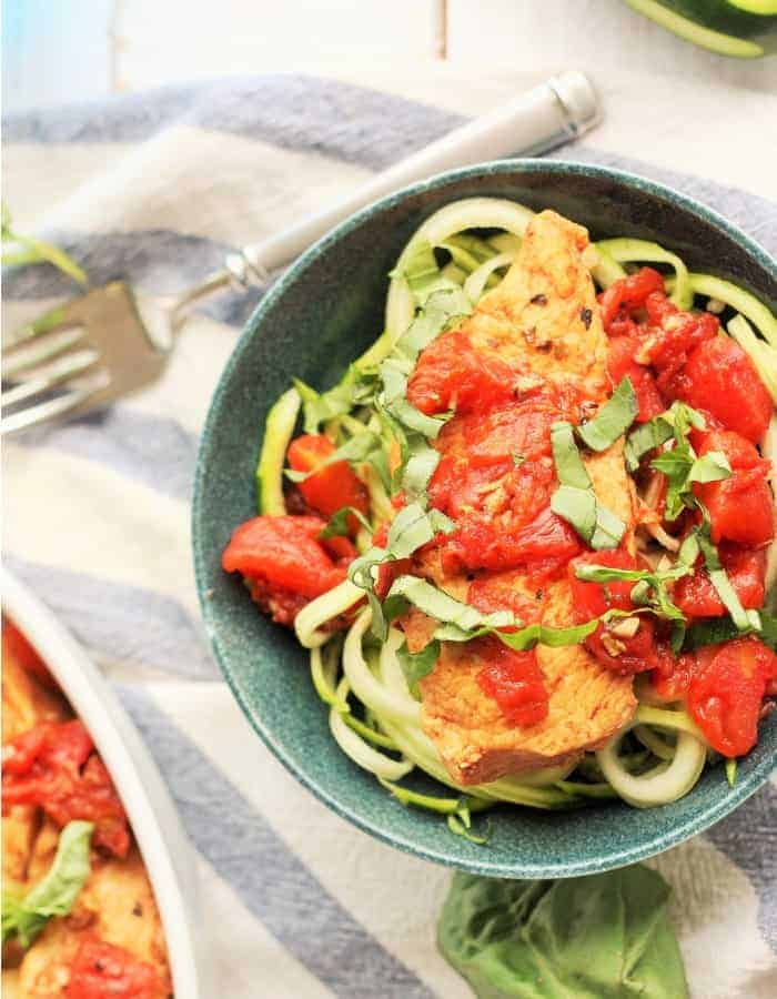whole30 bruschetta chicken in a bowl for whole30 dinners