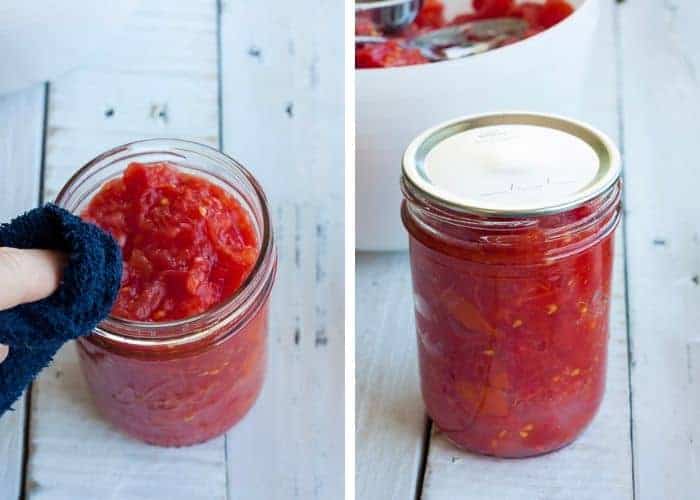 tomatoes in two canning jars