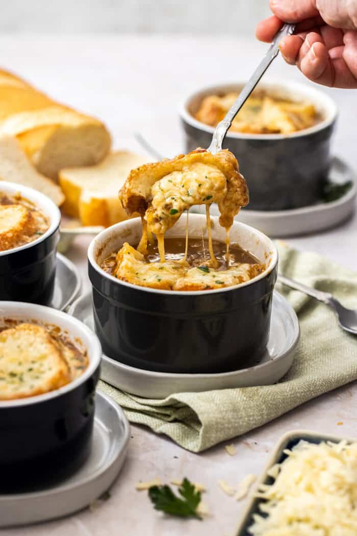 Instant Pot French Onion Soup - Sustainable Cooks